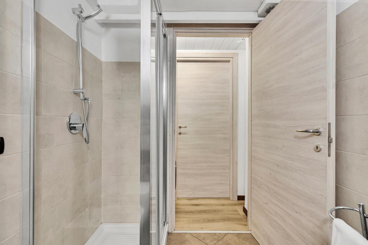 Loft Daiquiri Nel Centro Di Milano, Via Sottocorno, Porta Vittoria Apartment Exterior photo